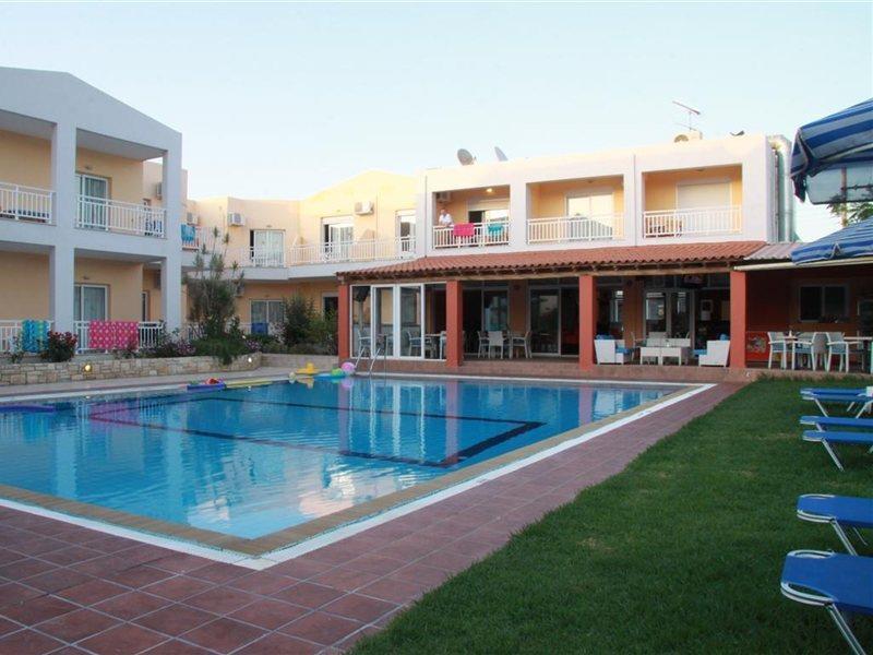 Evelin Aparthotel 2*